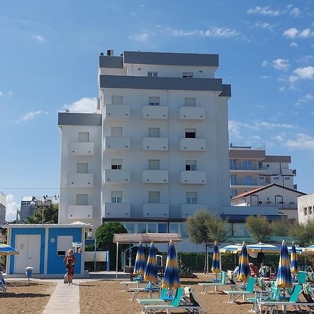 Hotel Driade Sul Mare 里米尼 外观 照片