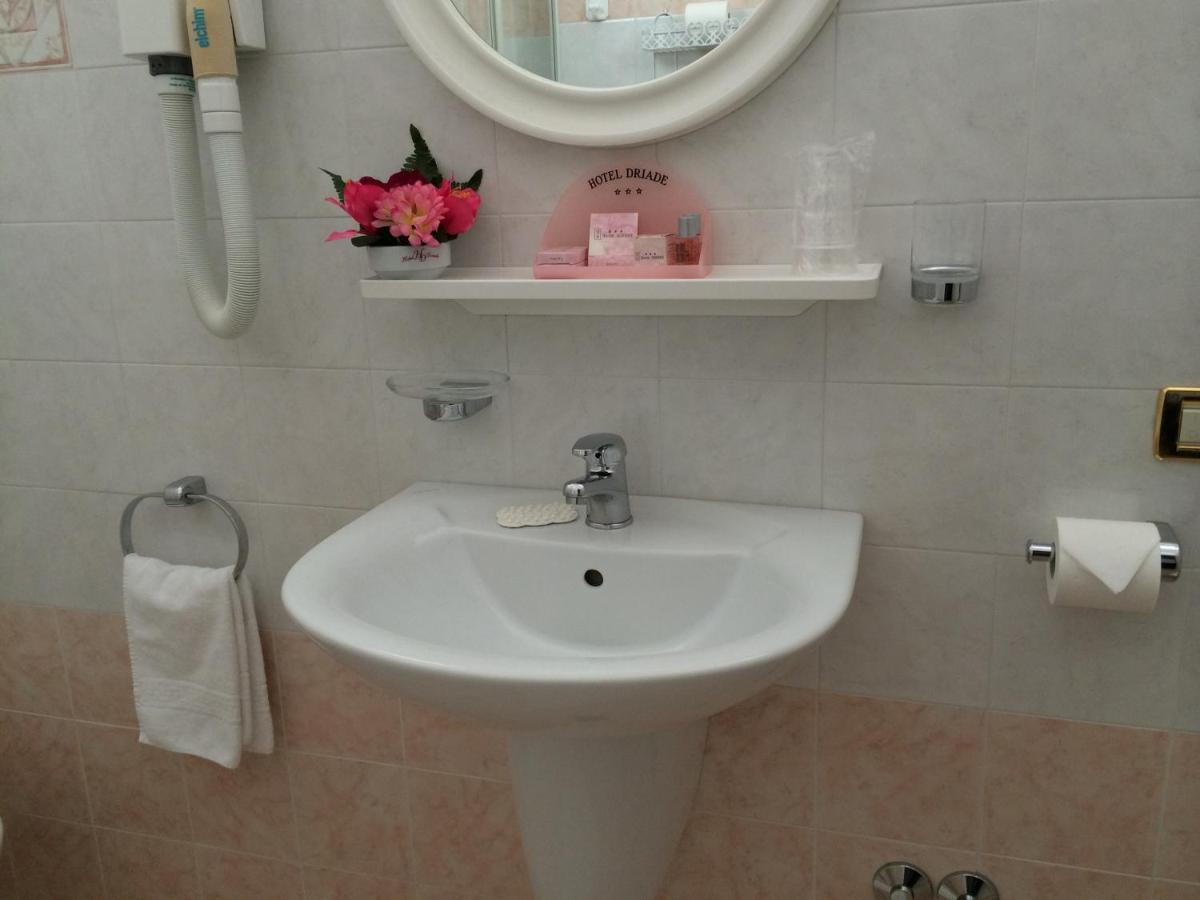 Hotel Driade Sul Mare 里米尼 外观 照片