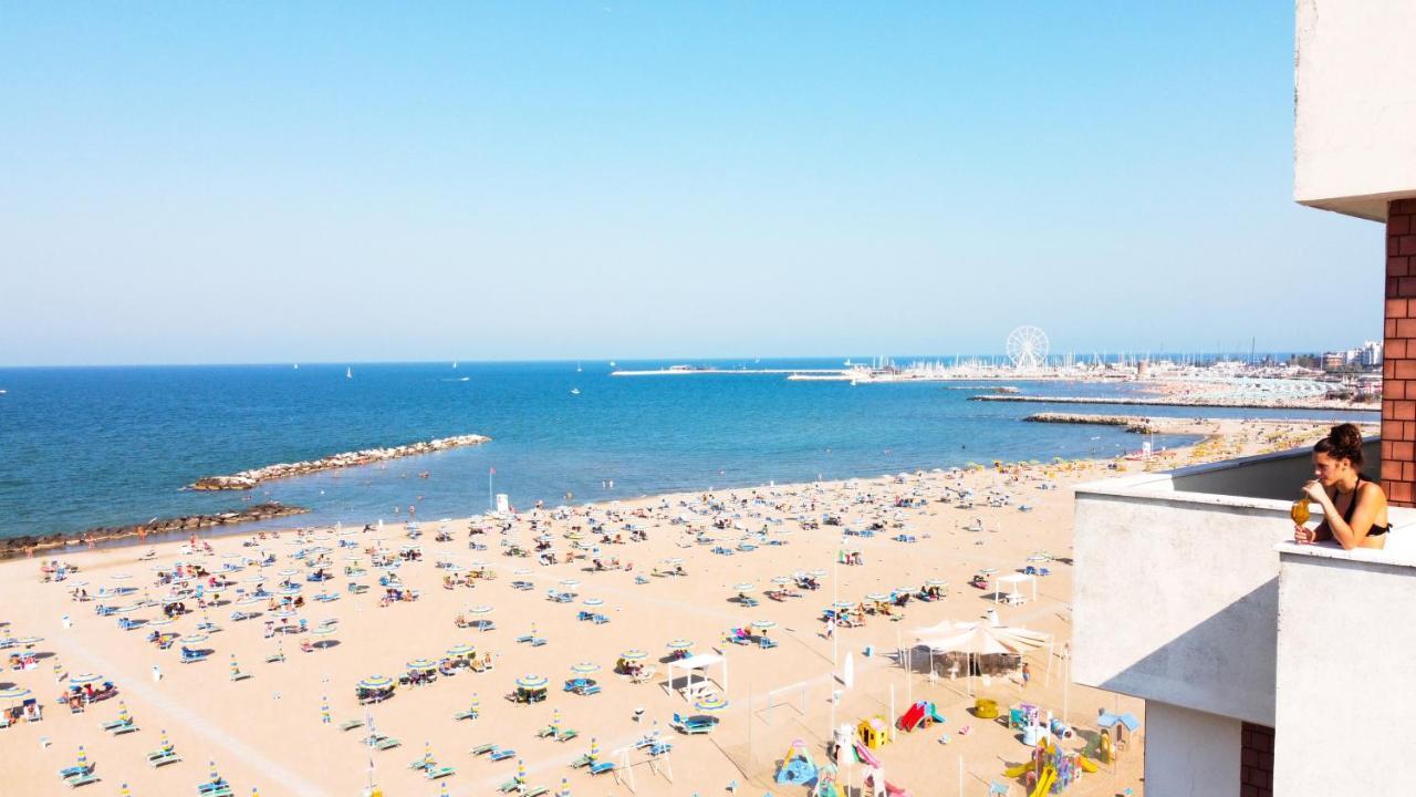 Hotel Driade Sul Mare 里米尼 外观 照片