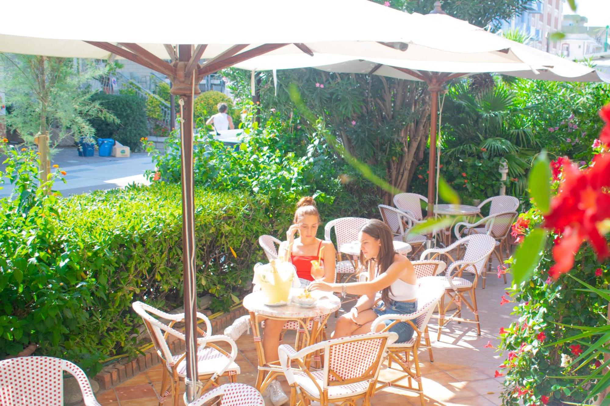 Hotel Driade Sul Mare 里米尼 外观 照片